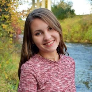 Meet your Posher, Cailey anne